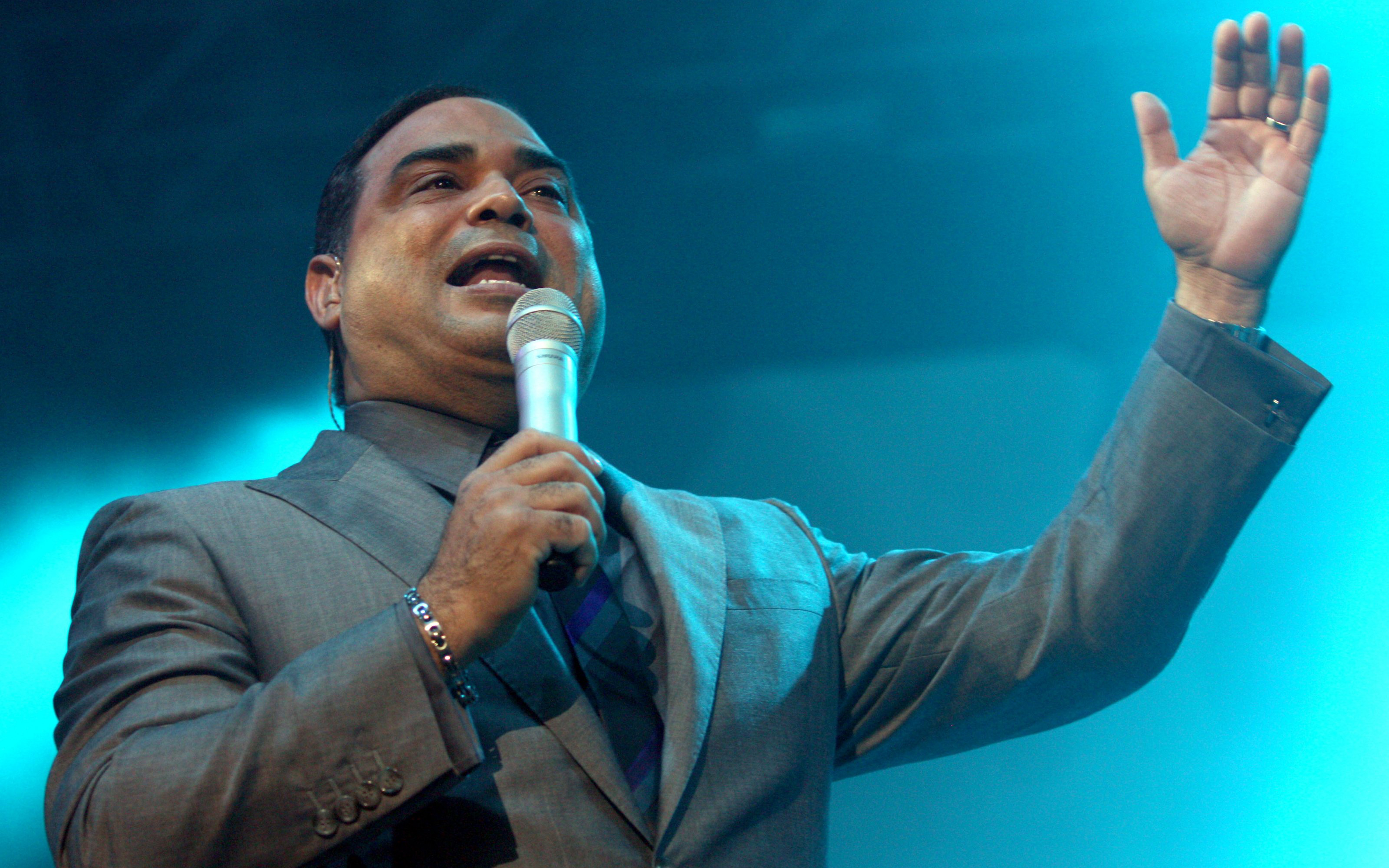 Gilberto Santa Rosa - den Atelier