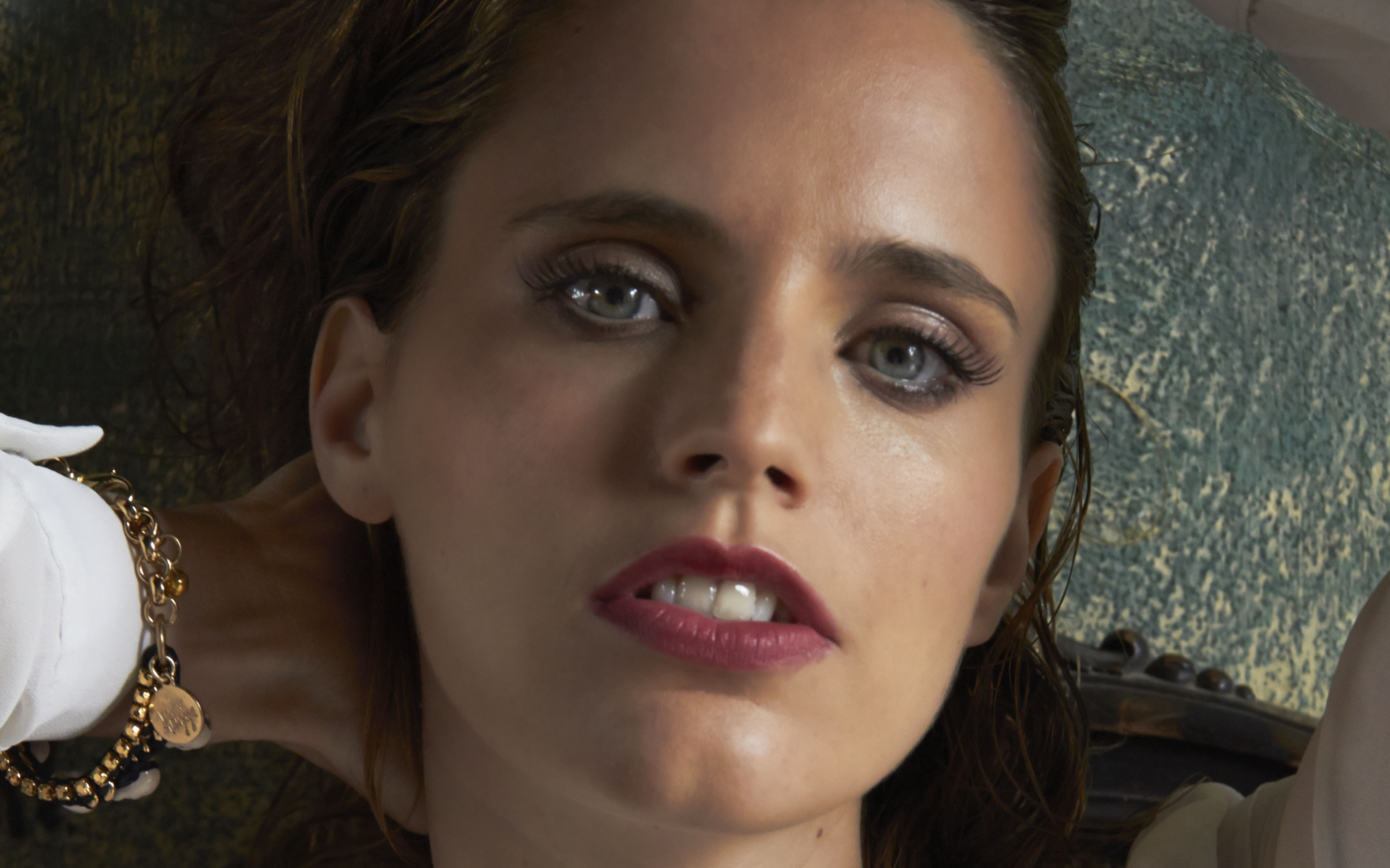 Anna Calvi den Atelier